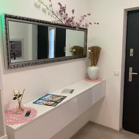 Rhein Apartment Rheinhausen