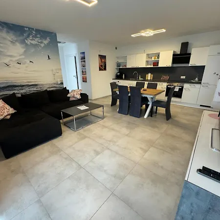Rhein Apartment Rheinhausen