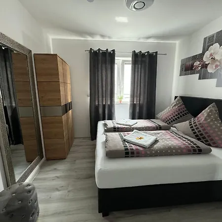 Apartment Rhein Rheinhausen